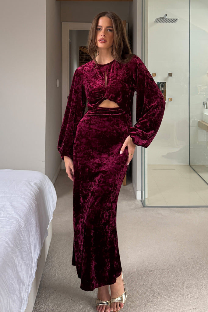 velvet luxe maxi dress in wine Clara Cutout – Girl Mind A figure Size:Plus(16-26) Rachel Allan 40258 - Fantasy Fields