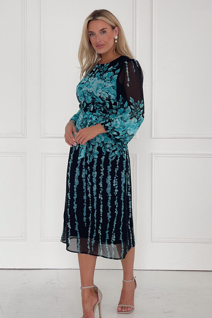 blue long dresses with sleeves Wholesale MOQ6 Long Sleeve Lace Trim Maxi Dress