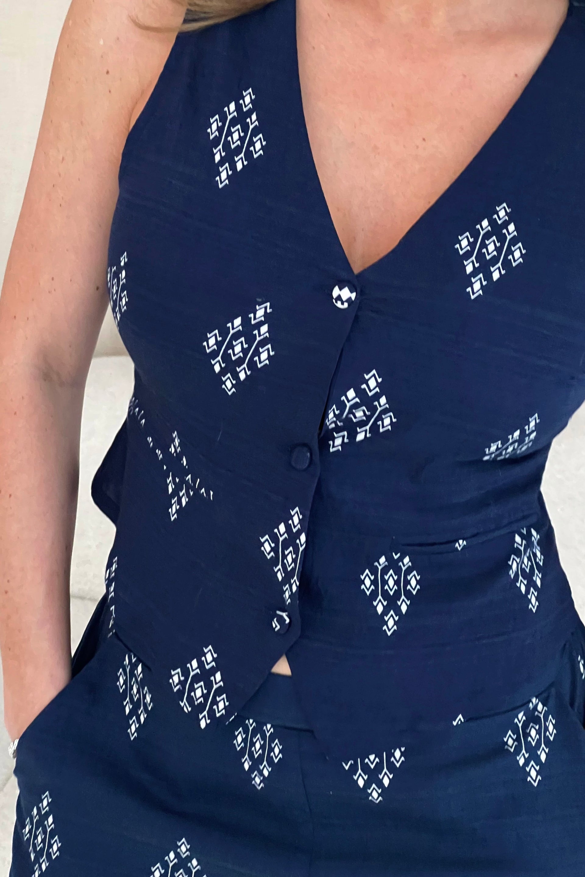Cara Viscose Blend Printed Waistcoat In Navy