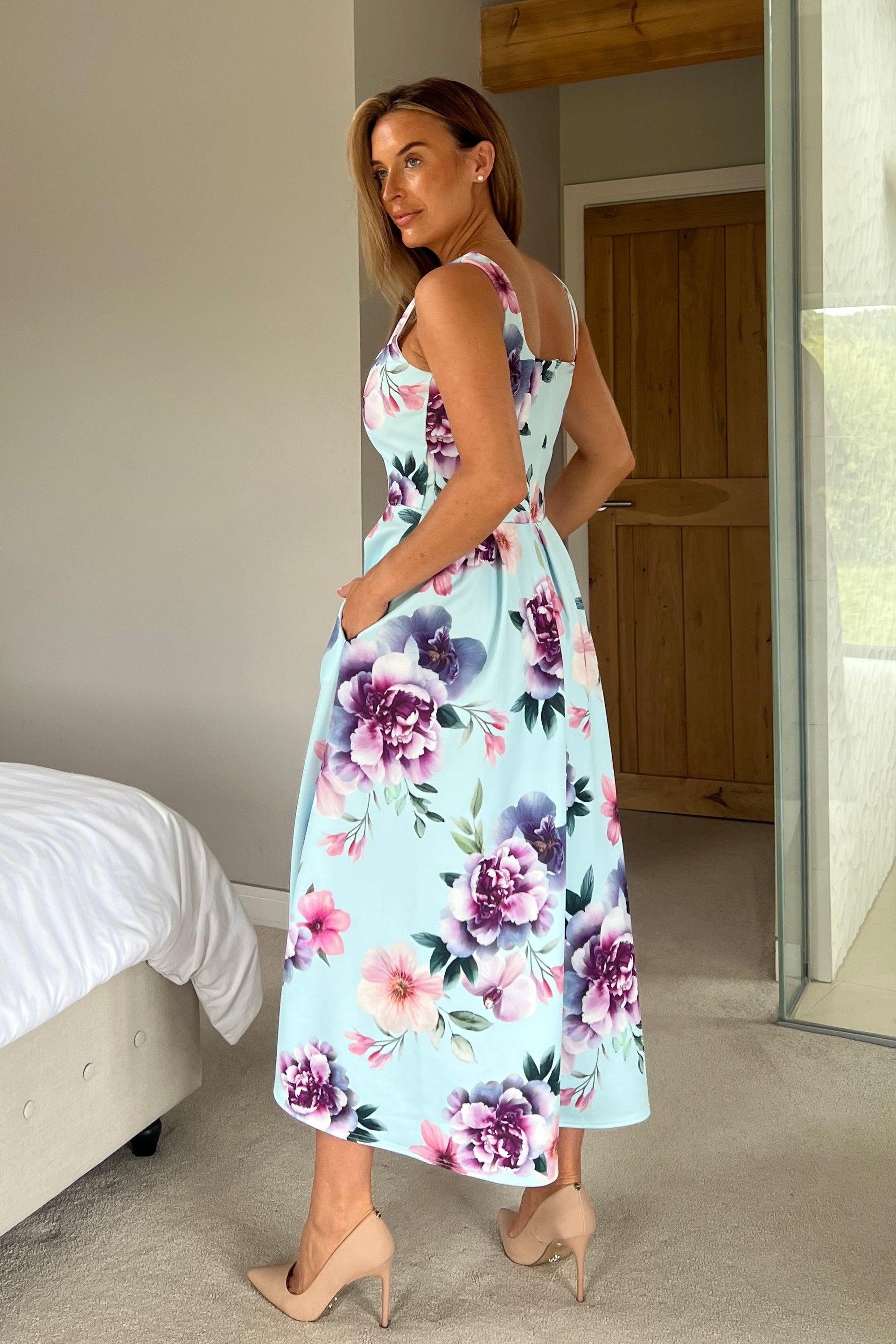 Erica Square Neck Pleated Midi Dress Blue Floral