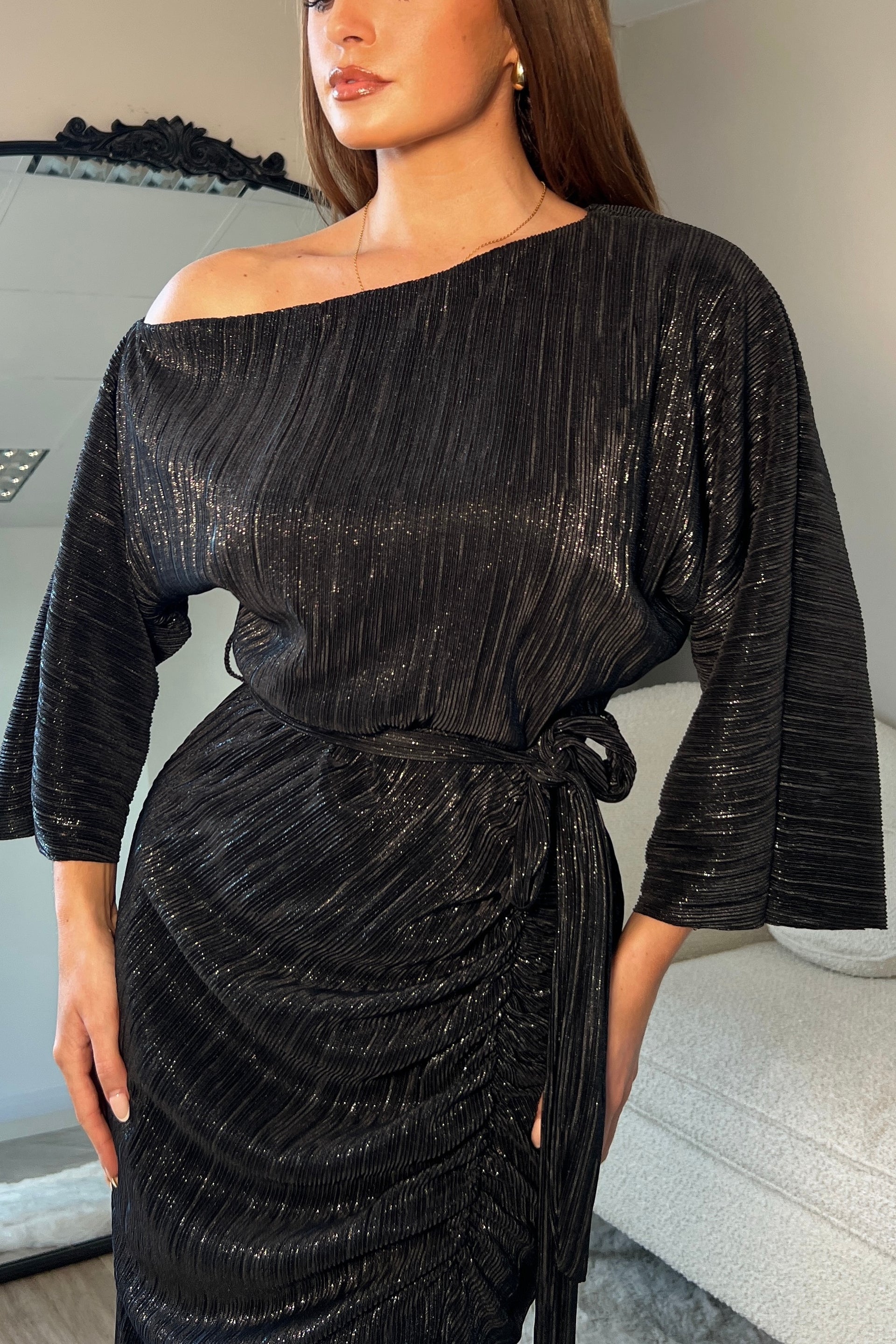 Vendy Off The Shoulder Ruched Detail Midi Dress Metallic Black