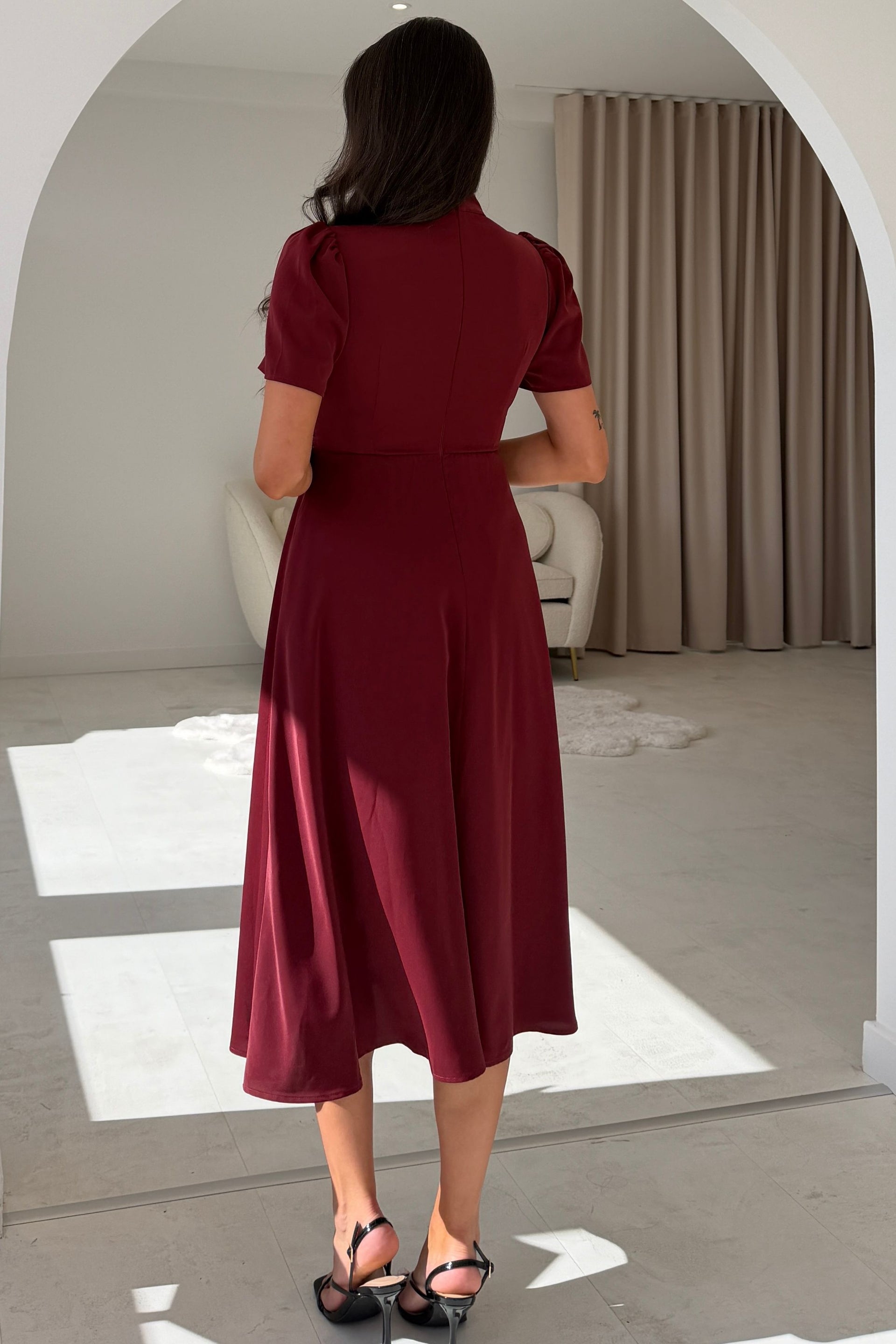 Narla Gold buckle Midi Dress Wine