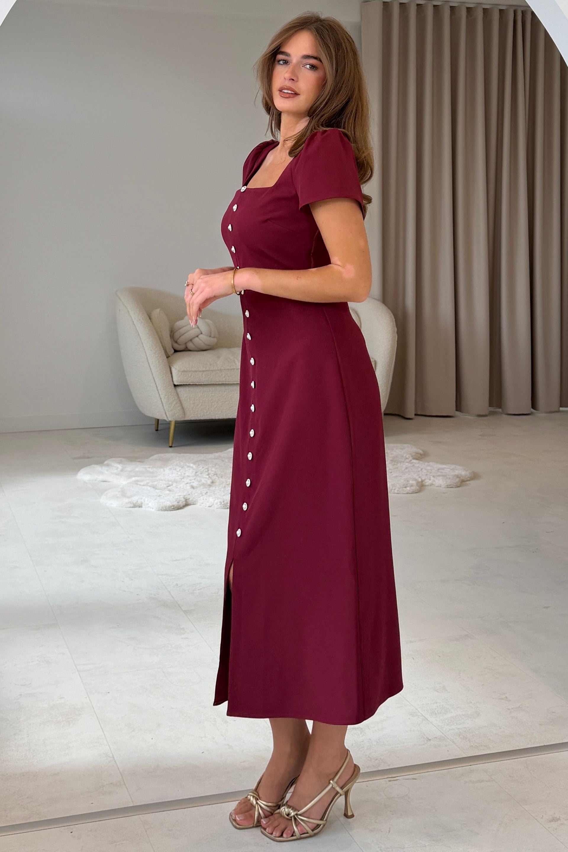 Aliya Pearl Button Midi Dress Wine