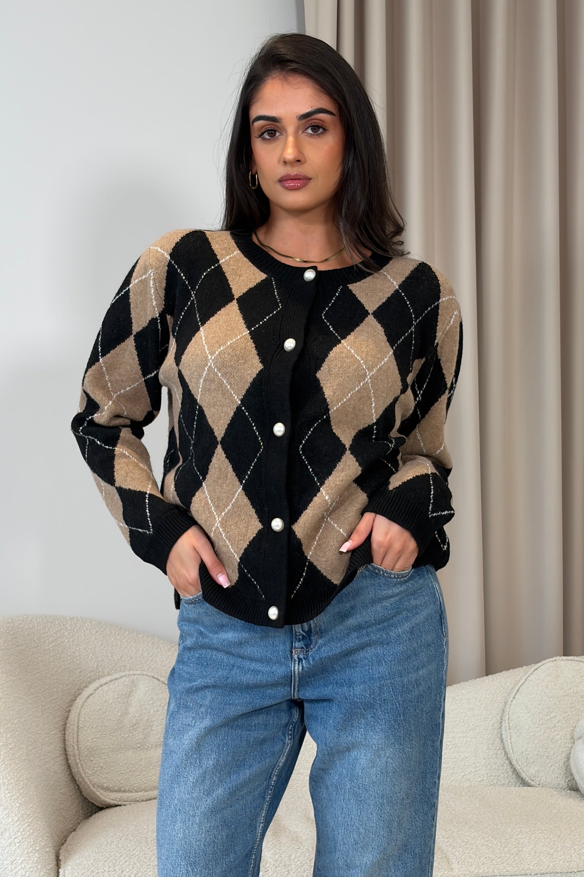 Katie Pearl knit Cardigan Black