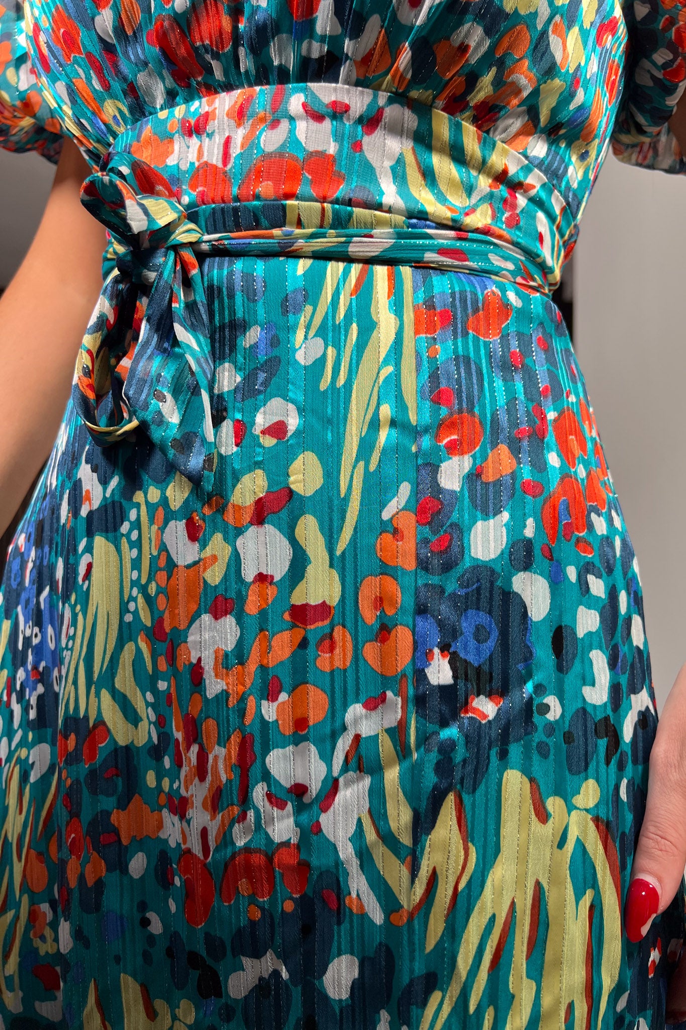 Lilith Green Animal Puff Sleeve High Neck Midi Dress Lilith Green Animal Puff Sleeve High Neck Midi Dress
