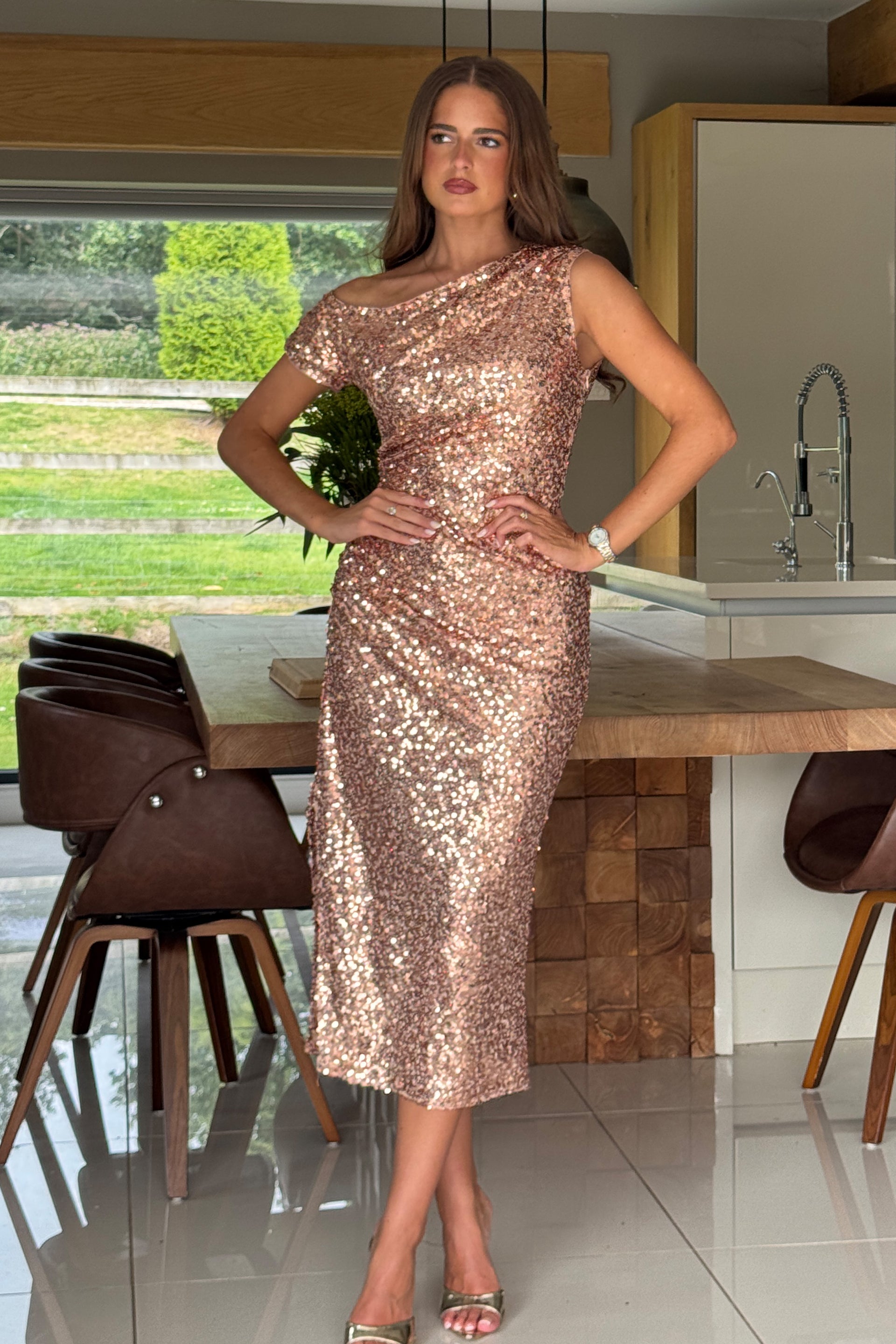 Donna Asymmetric Gold Sequin Maxi Dress