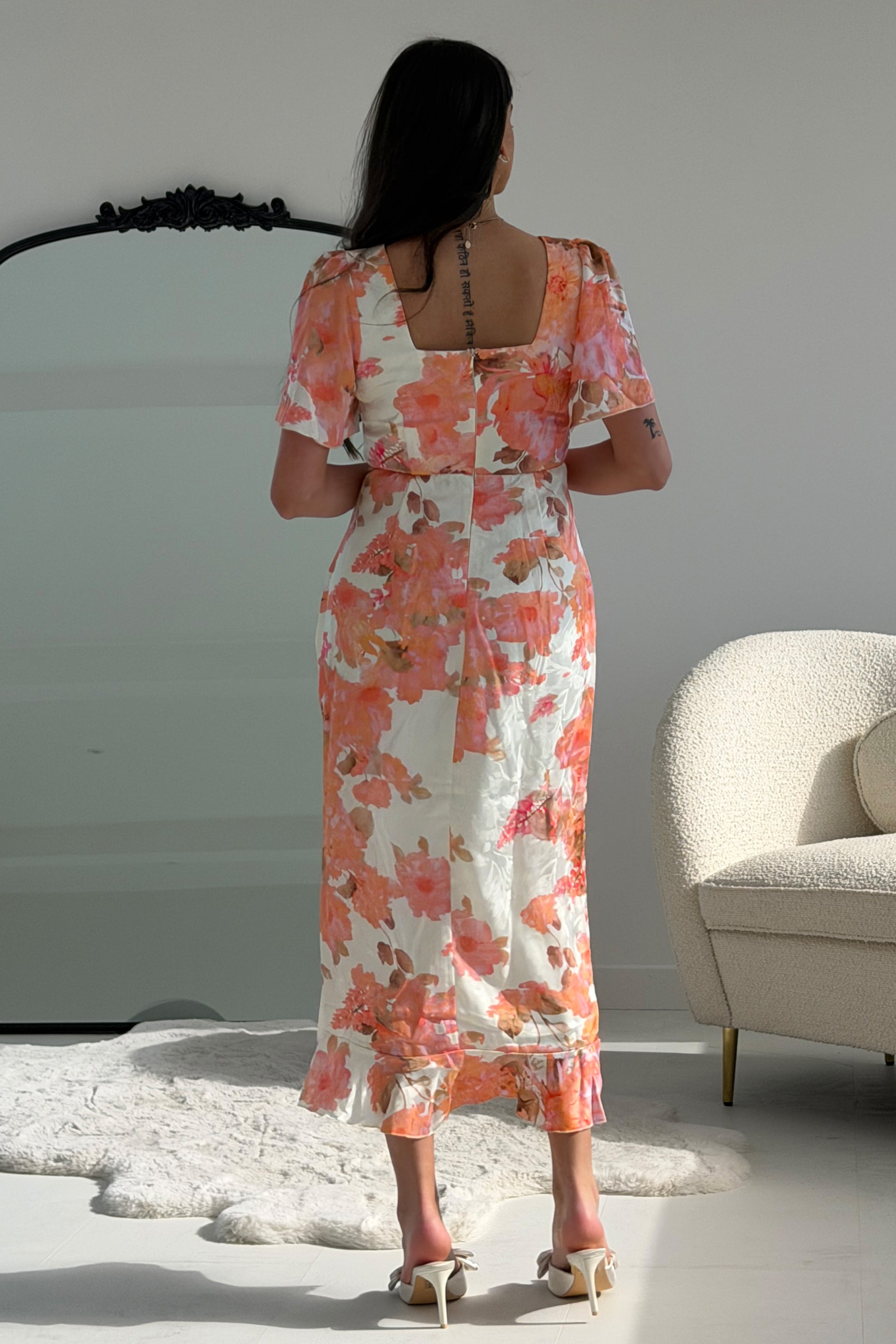 ruched midi dress floral Heidi Floral Print Ruched Midi Dress – Girl In Mind