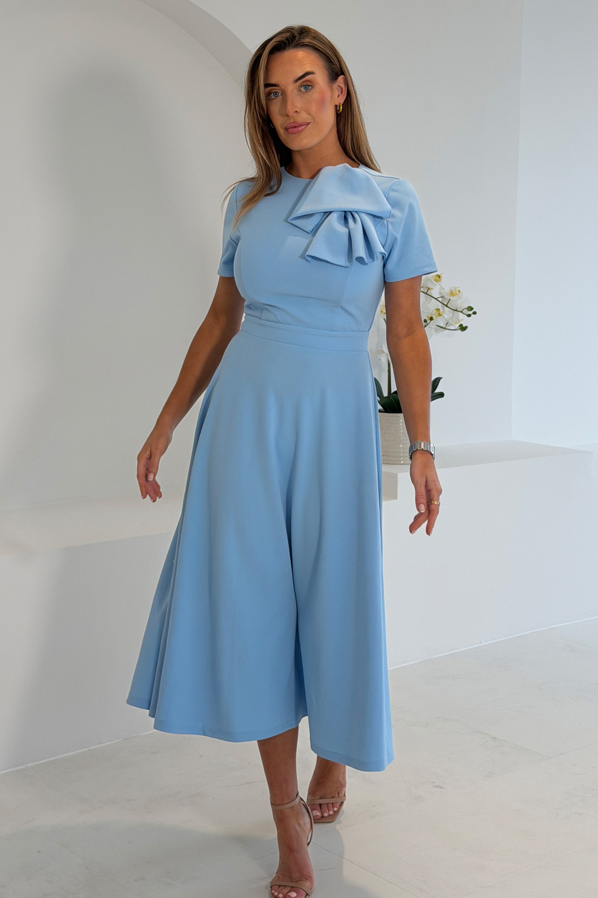 Minta Bow Detail Short Sleeve Midi Dress Sky