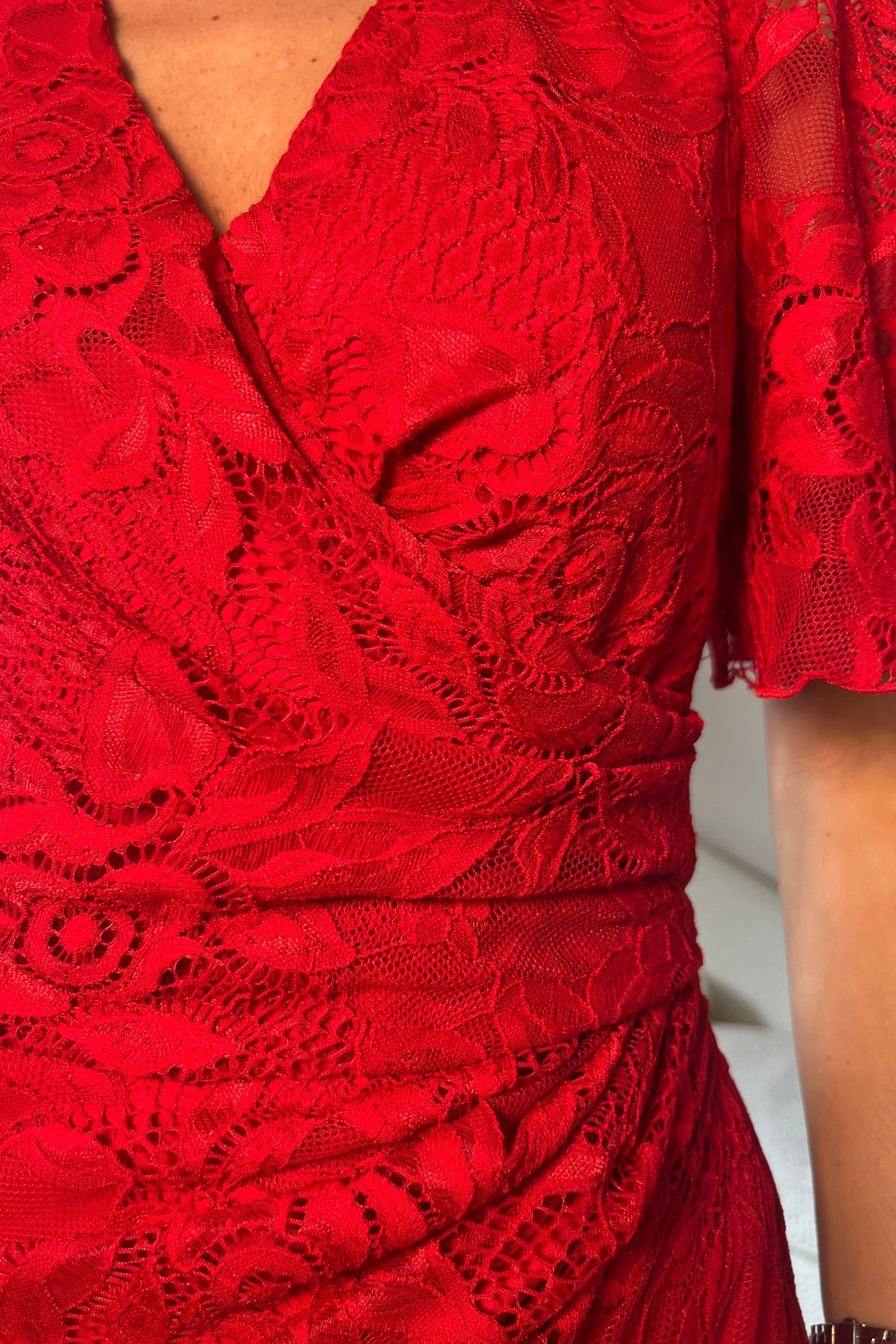Natasha Angel Sleeve Wrap Midi Dress In Red Lace – Girl In Mind