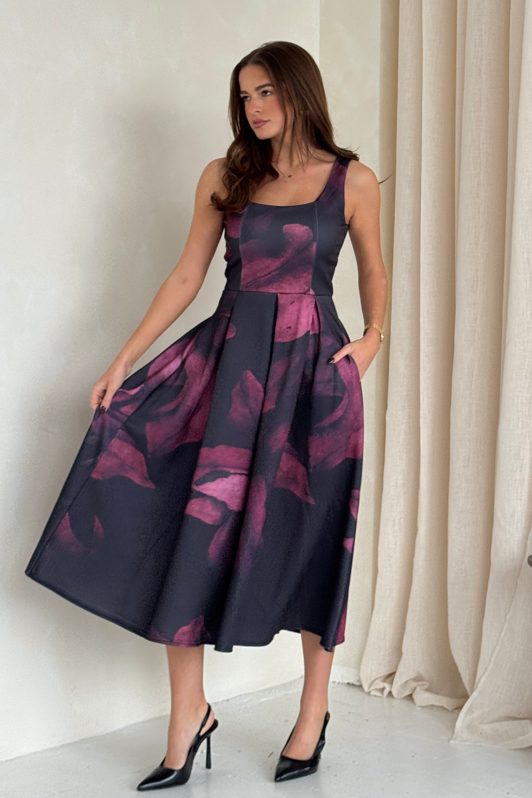 Erica Square Neck Pleated Midi Dress Wine Floral
