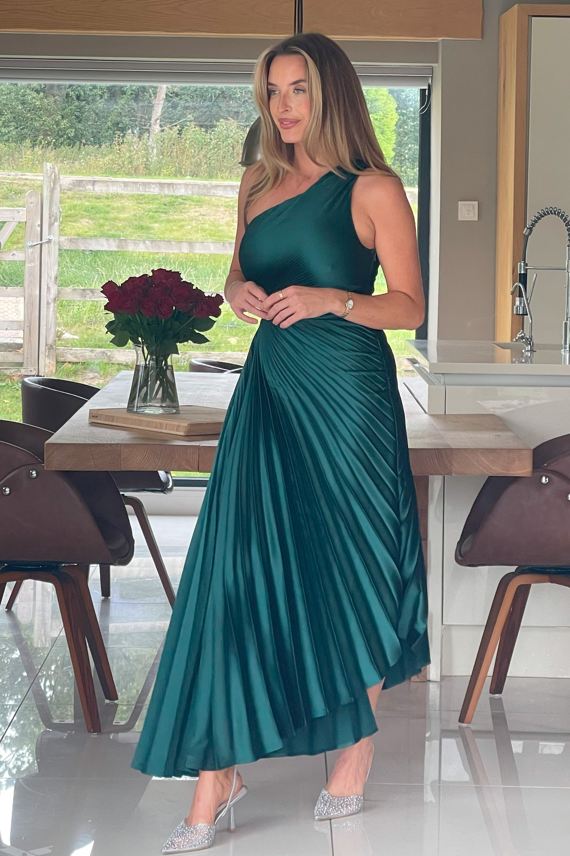 Aoife One Shoulder Pleated Midi Dress Emerald Girl In Mind Aoife One Shoulder Pleated Midi Dress Emerald Girl In Mind