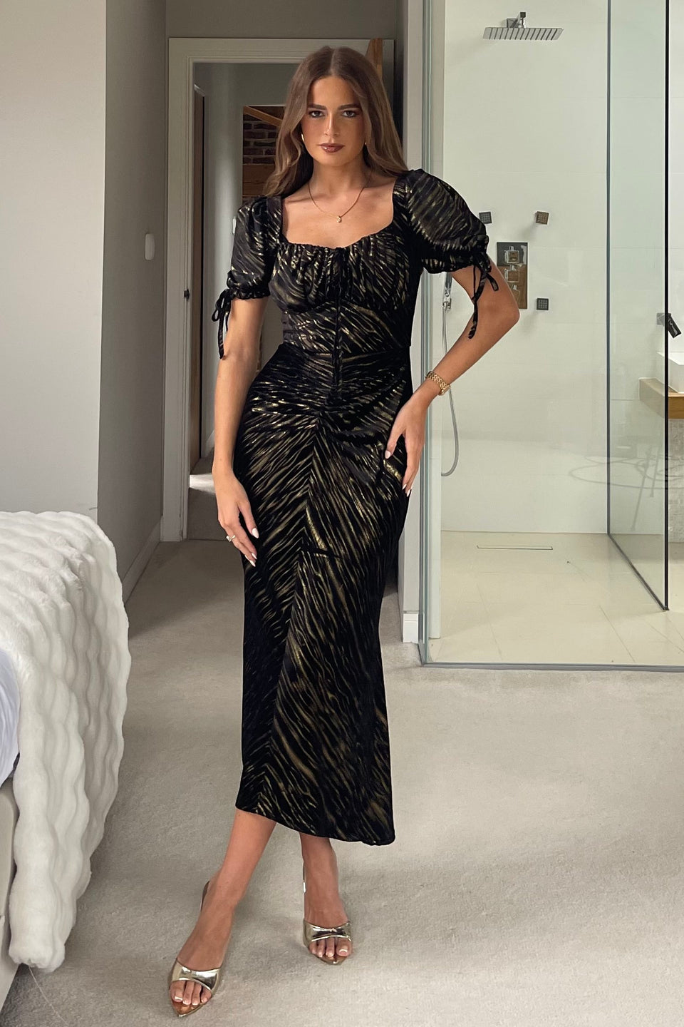 Dove Ruched Detail Velvet Midi Dress Black And Gold