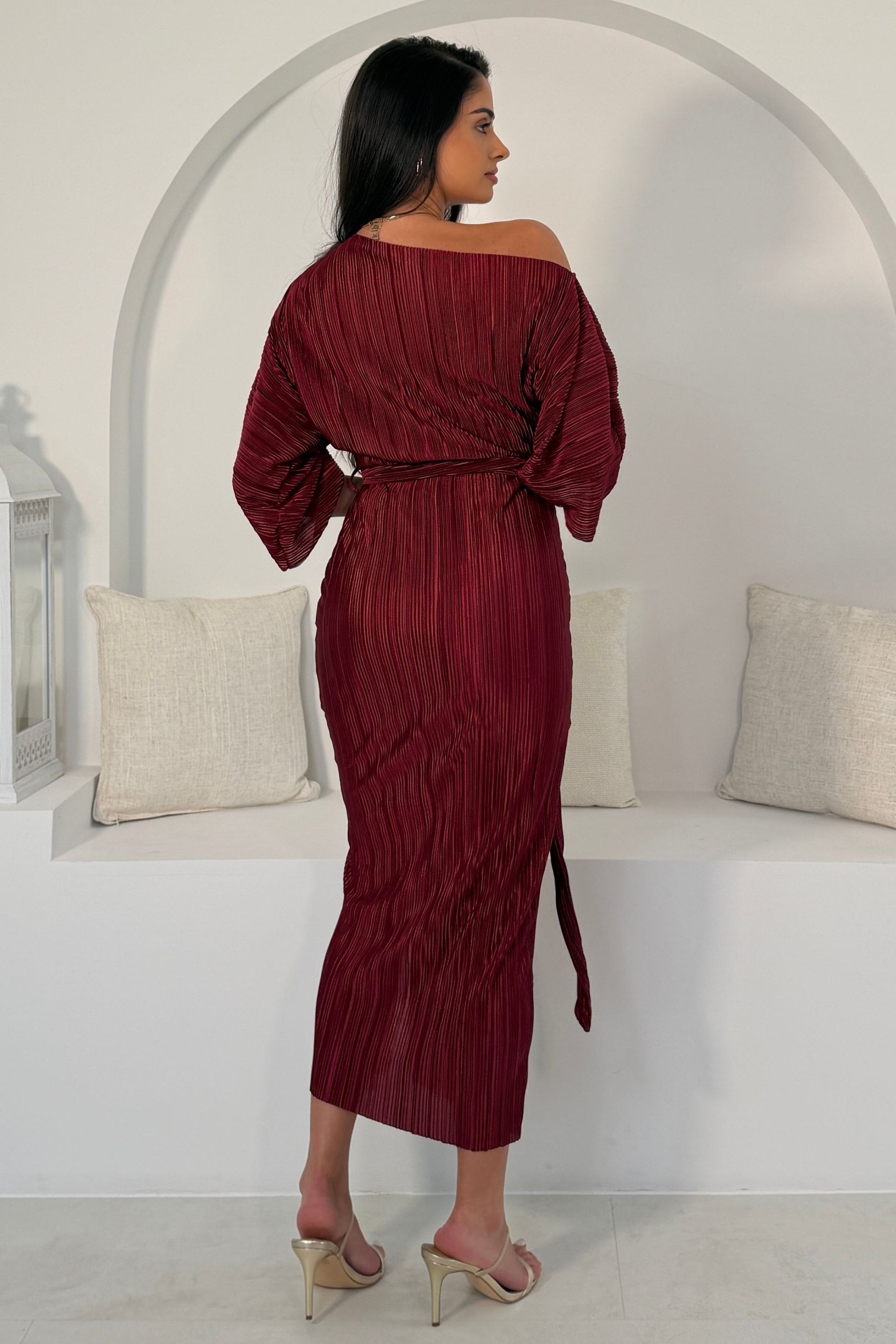Vendy Off The Shoulder Ruched Detail Midi Dress Berry
