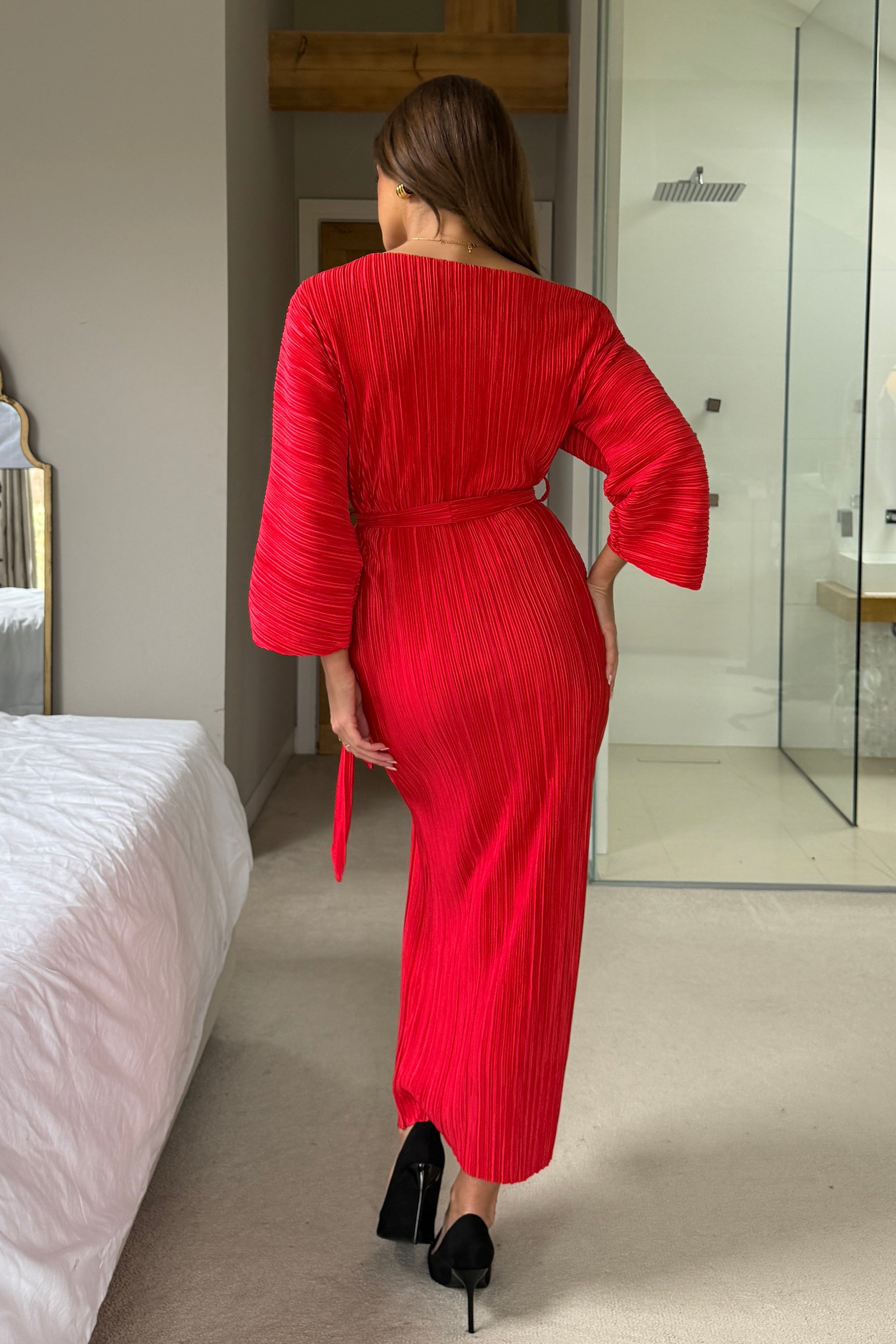 Vendy Off The Shoulder Ruched Detail Midi Dress Red