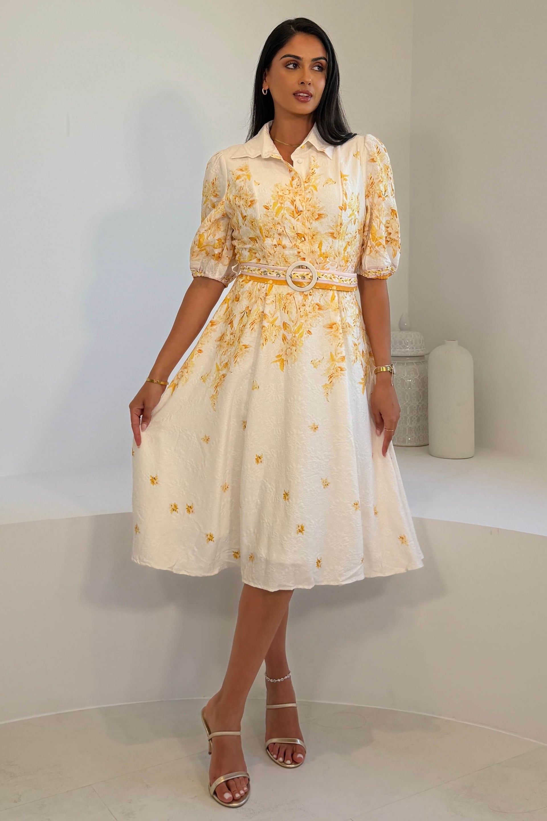 Holland Cream and Yellow Floral Collar Midi Dress – Girl In Mind