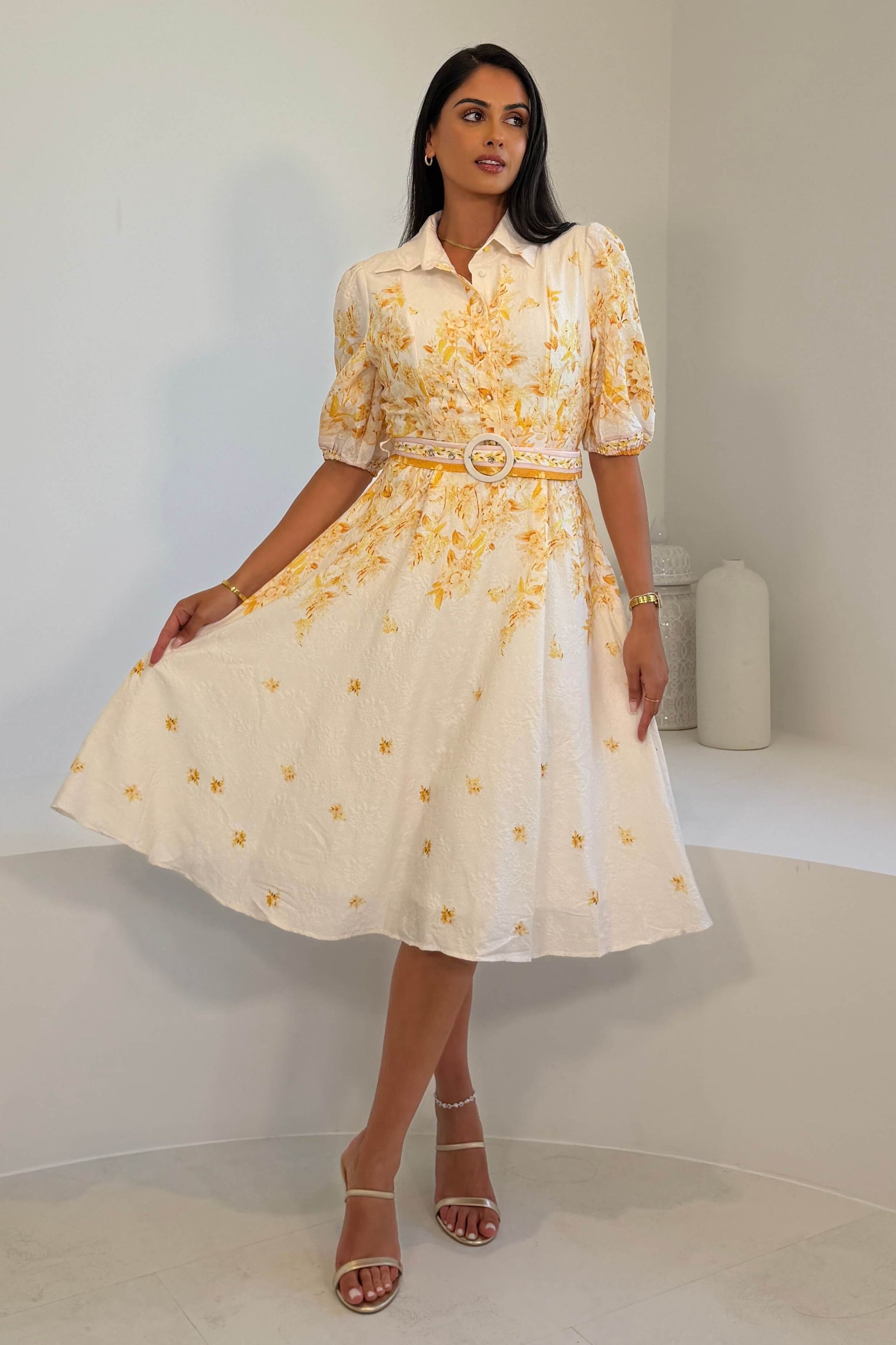 Holland Cream and Yellow Floral Collar Midi Dress – Girl In Mind