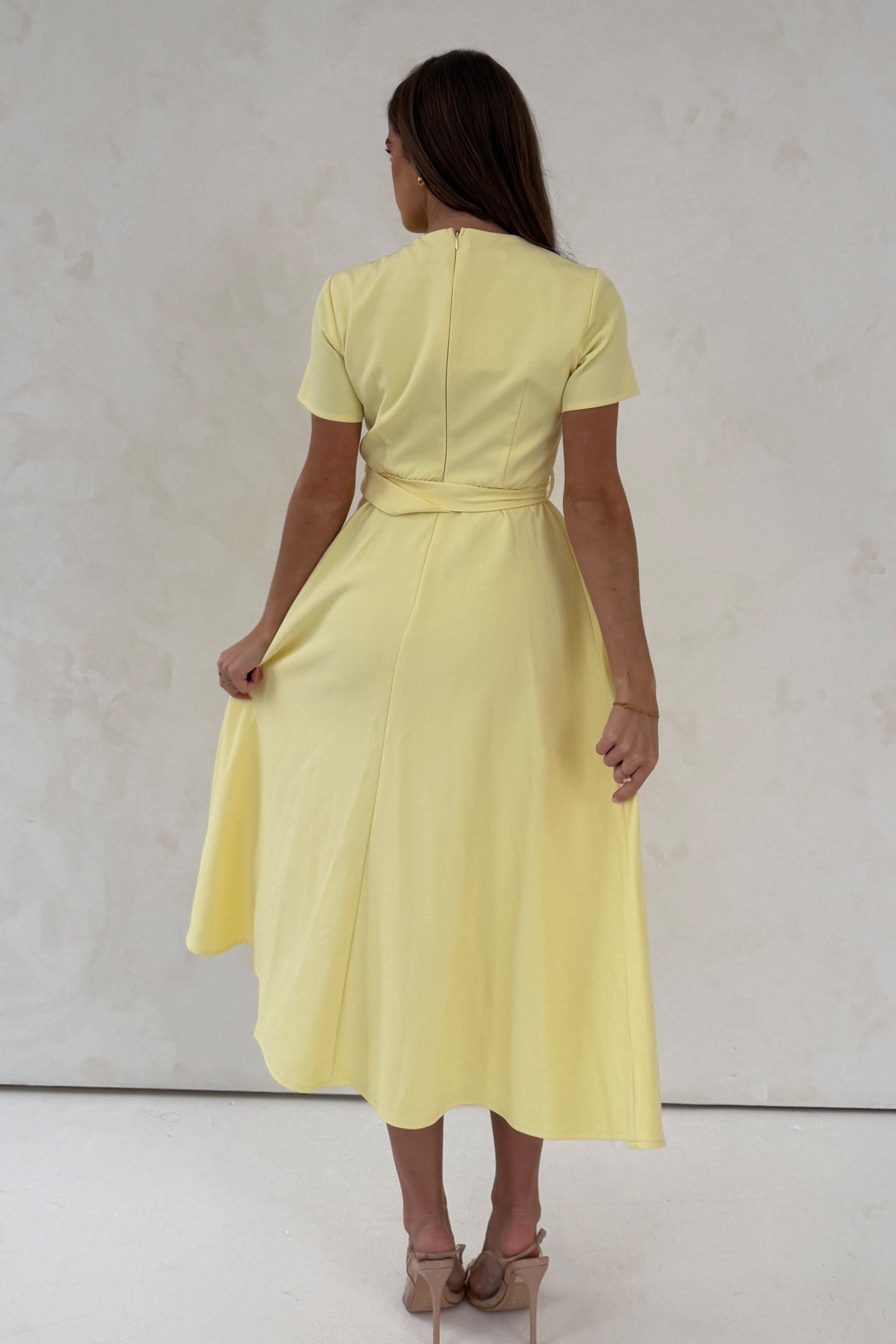 Sorelle Belted Midi Dress Yellow