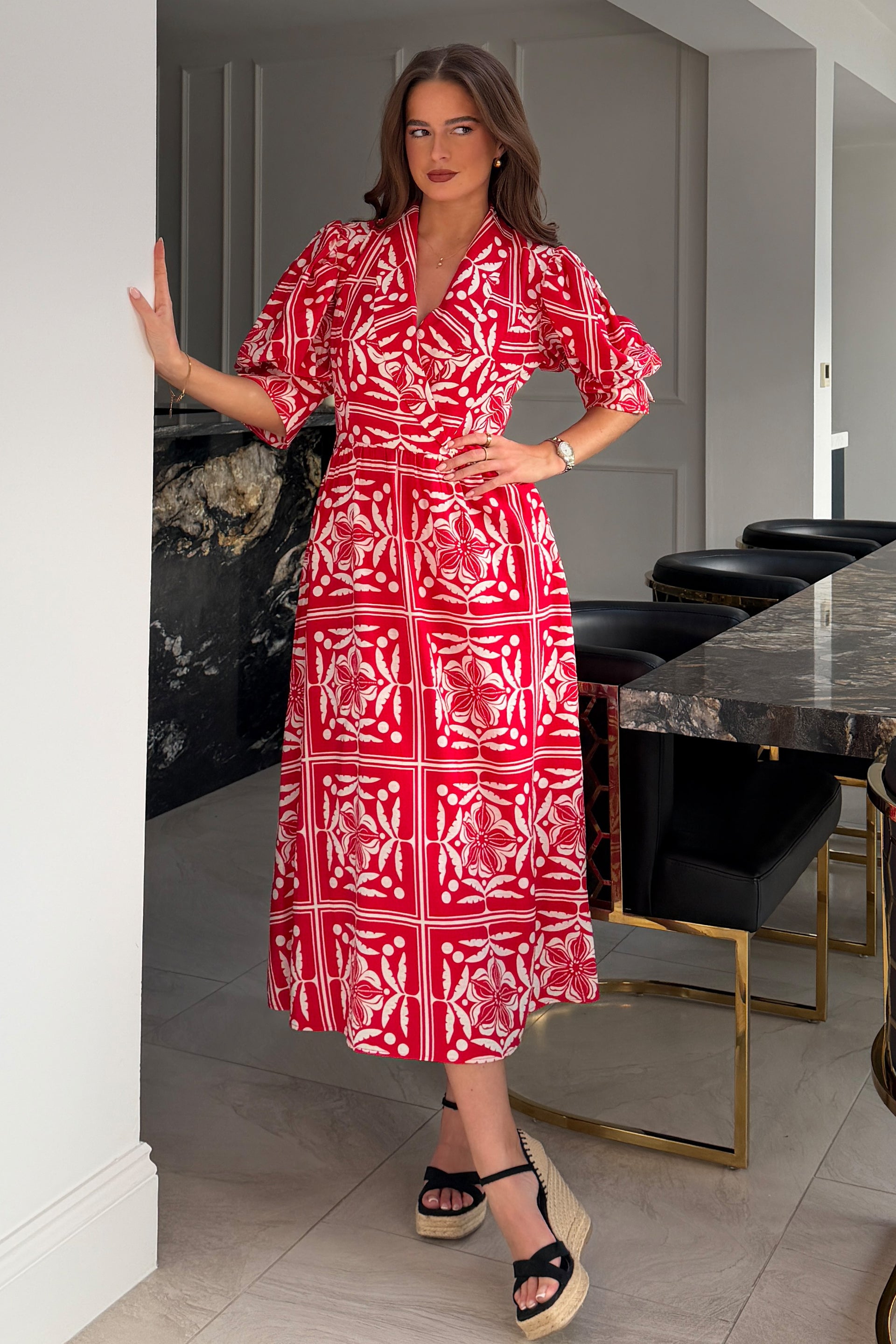 Fara Collar Midi Dress Red