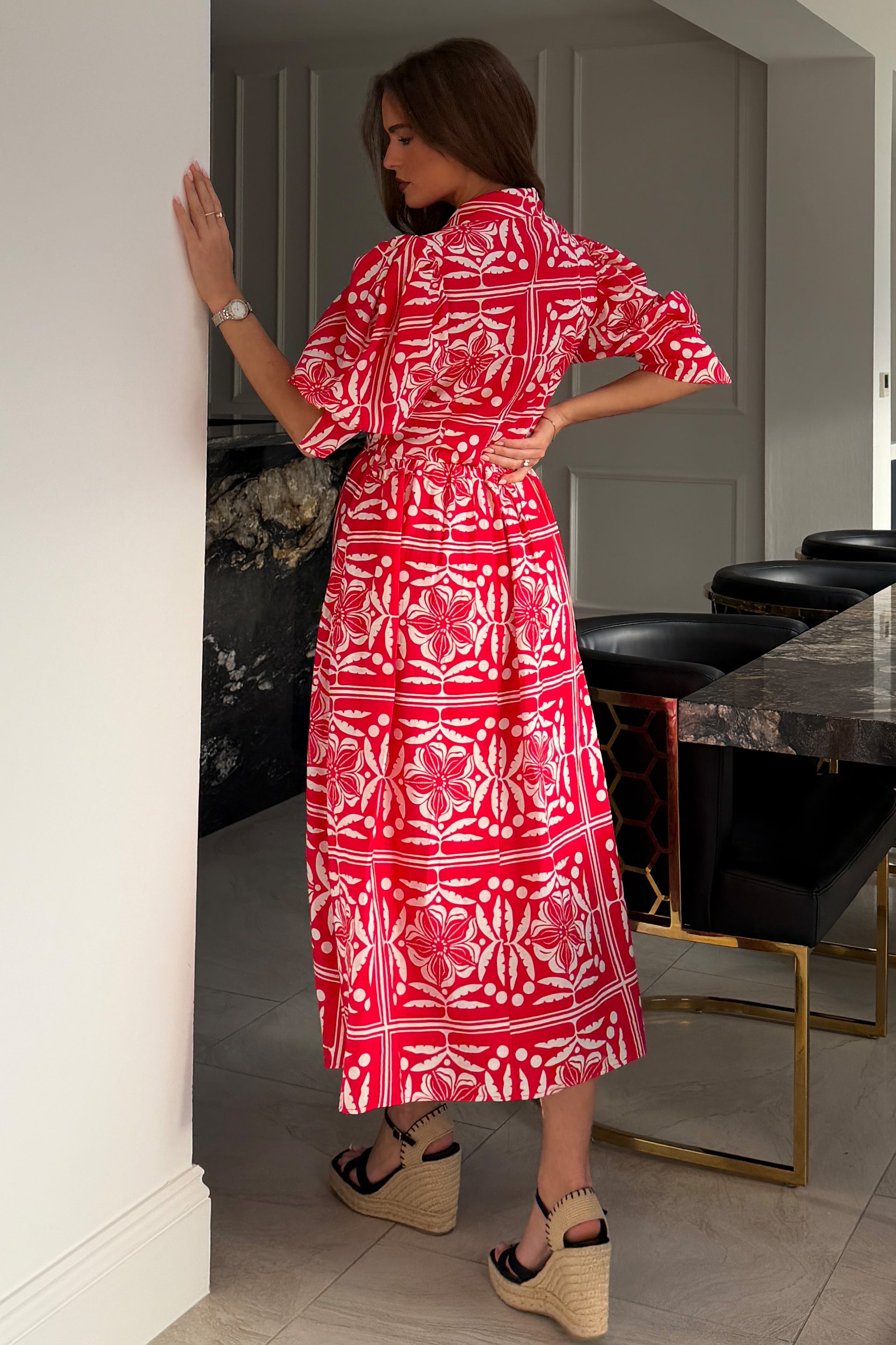 Fara Collar Midi Dress Red