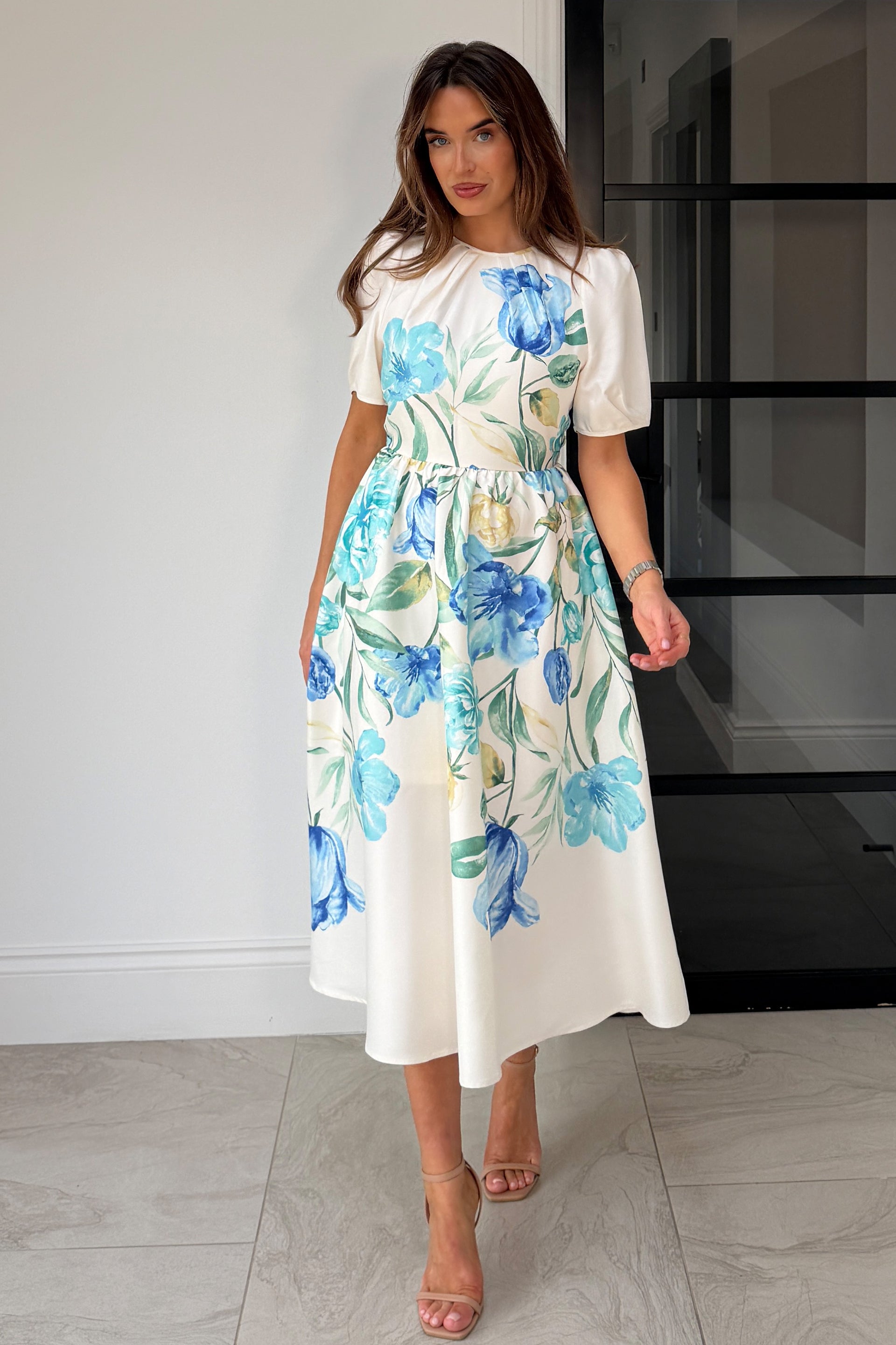 Janet Floral Midi Dress Blue – Girl In Mind
