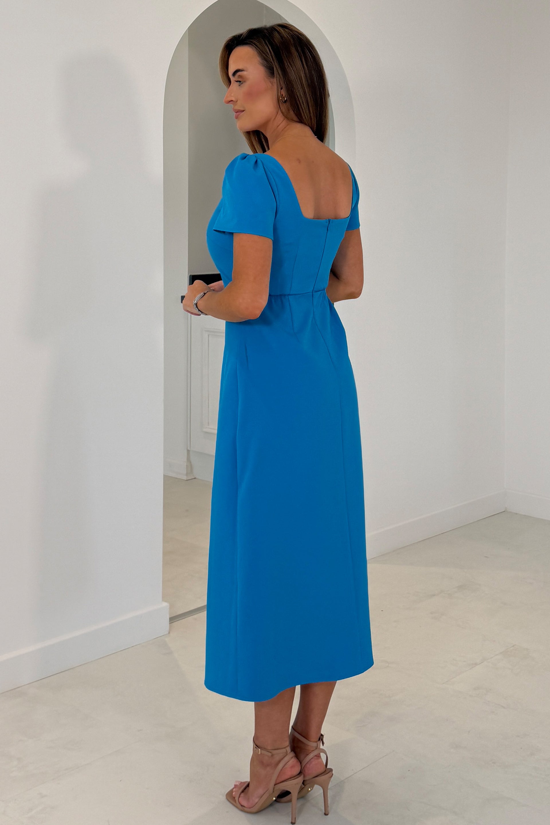 Valentina Midi Dress Blue – Girl In Mind