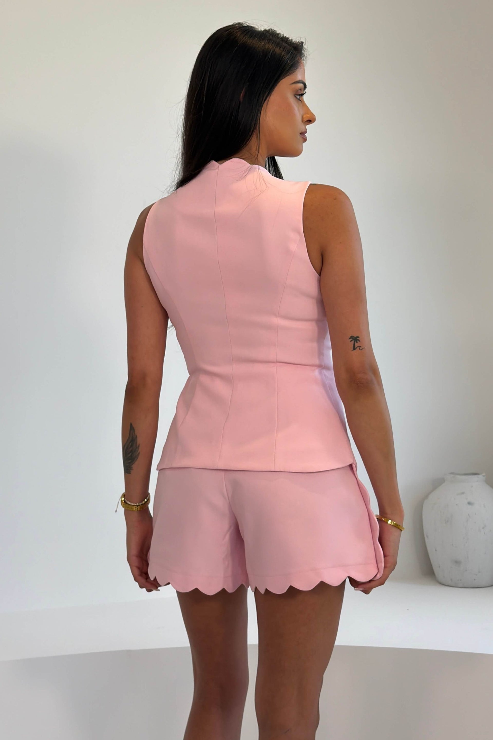 Ophelia Scallop Edge Waist Coat Pink