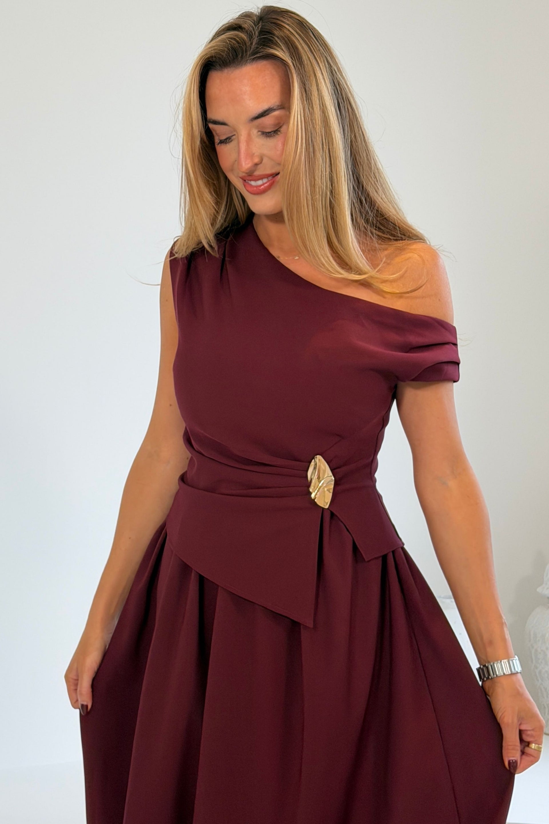 Simran Asymmetric Gold Buckle Midi Dress Wine